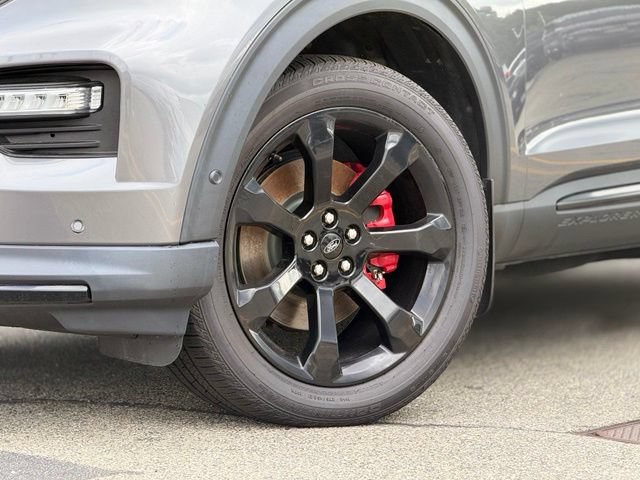 Used 2022 Ford Explorer ST w/ Equipment Group 401A AWD/4WD image 2
