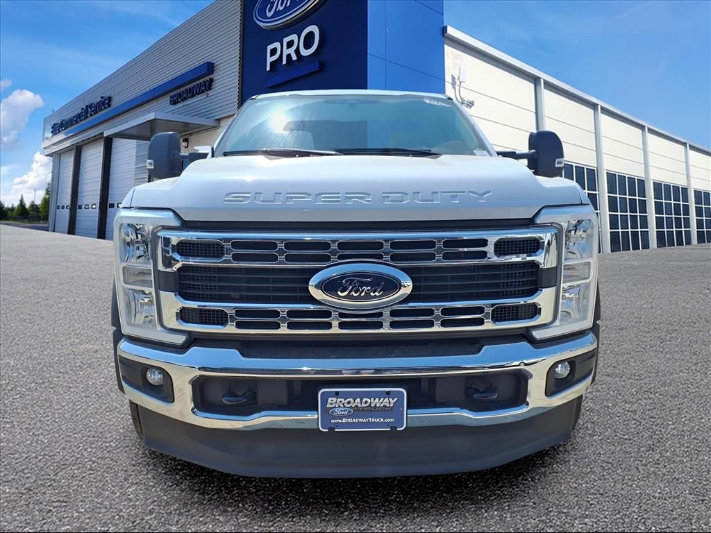 New 2024 Ford F550 2WD Regular Cab Super Duty image 27