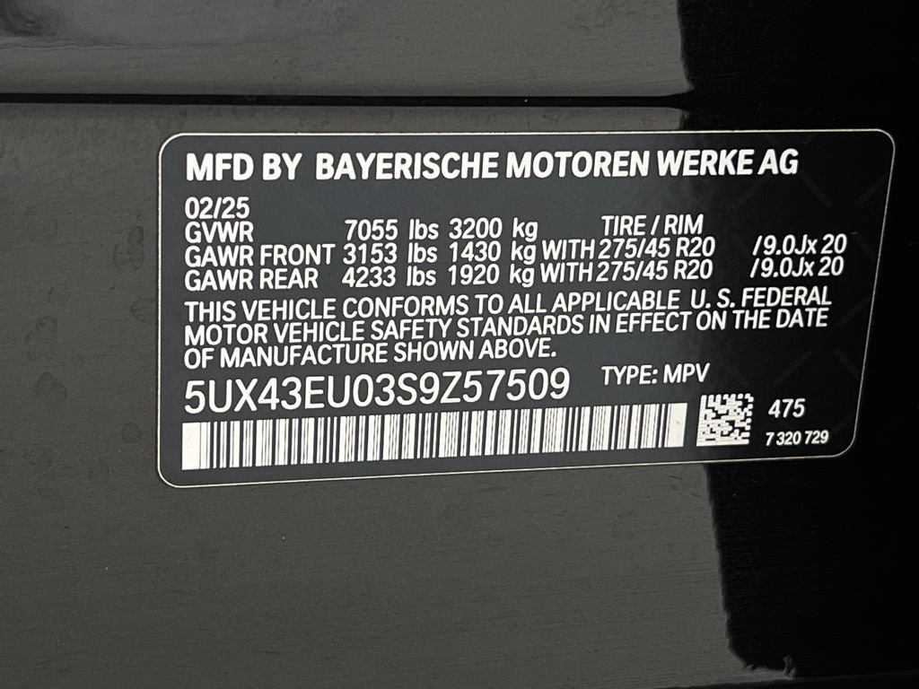 Certified 2025 BMW X5 xDrive50e w/ Premium Package image 36