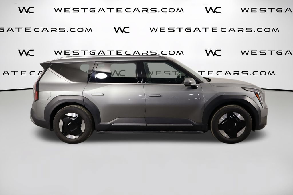 Used 2024 Kia EV9 Wind AWD/4WD image 46