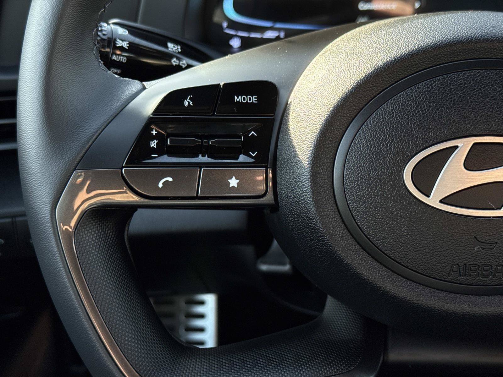 Certified 2026 Hyundai Elantra Sport FWD image 6