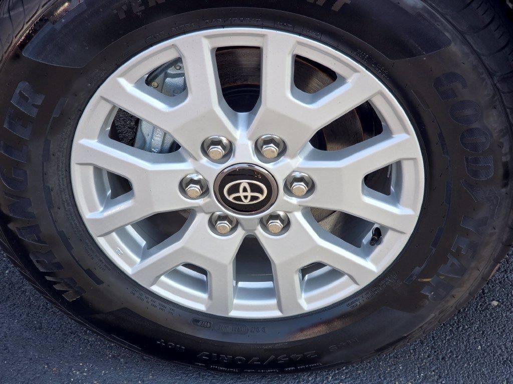 New 2026 Toyota Tacoma SR5 AWD/4WD image 10