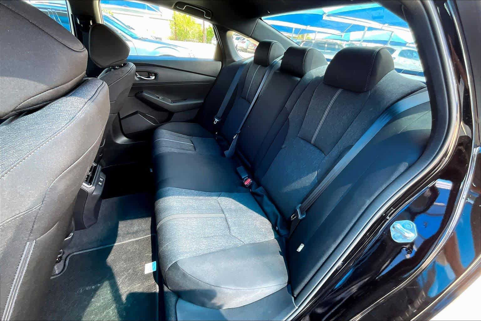 Used 2025 Honda Accord Sport image 21
