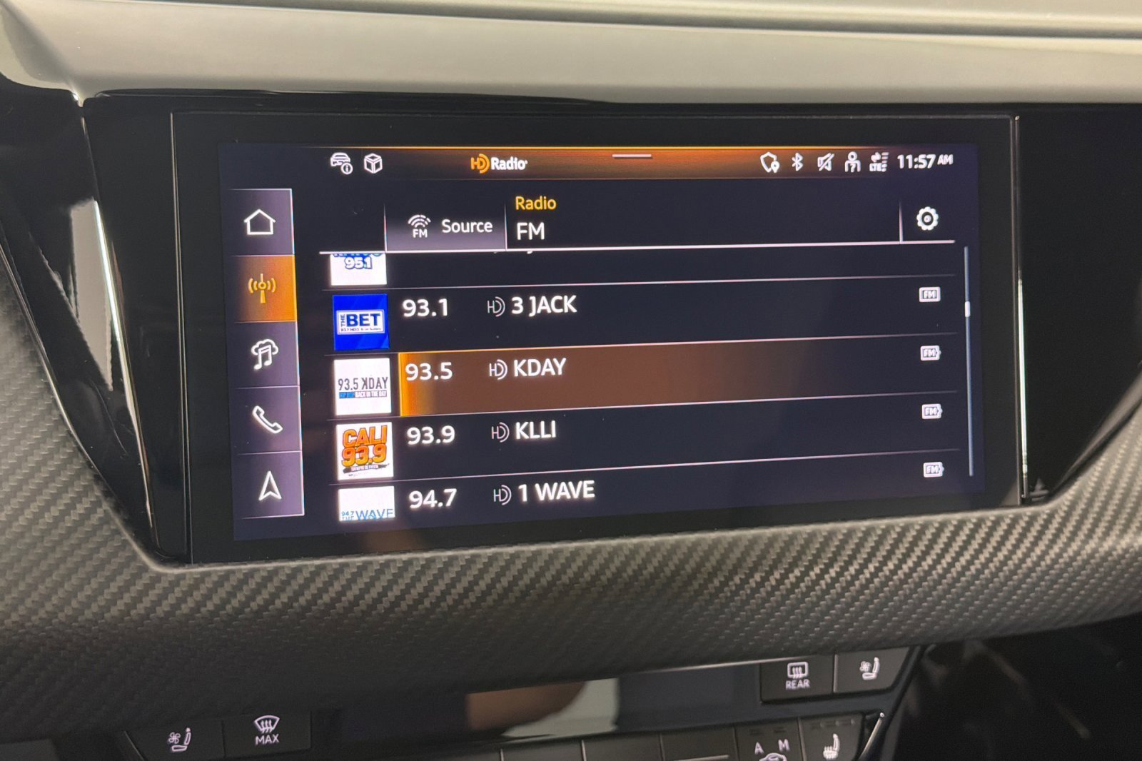 Used 2024 Audi RS e-tron GT w/ Carbon Performance Package image 16