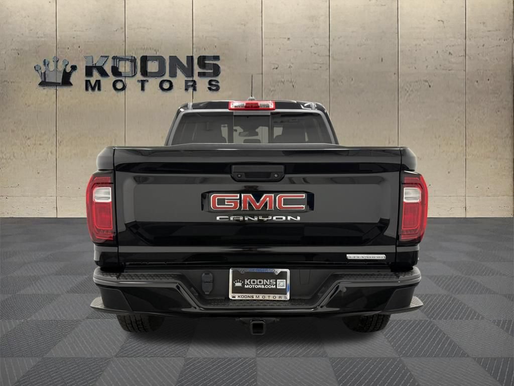 Used 2023 GMC Canyon Elevation w/ Convenience Package AWD/4WD image 5