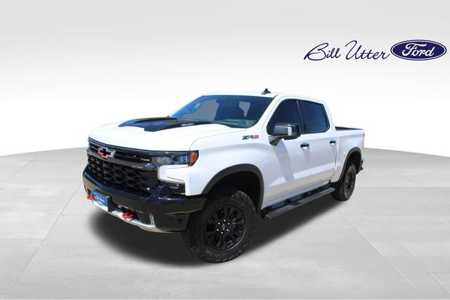 Used 2024 Chevrolet Silverado 1500 ZR2 w/ Technology Package AWD/4WD image 1