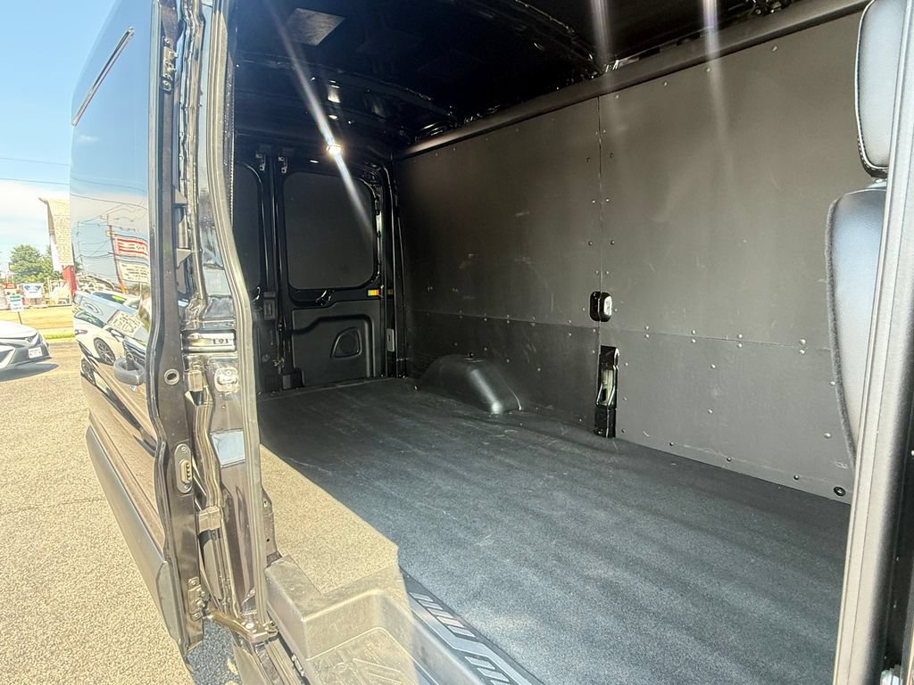 Used 2025 Ford Transit 150 148 Medium Roof w/ Load Area Protection Package RWD image 18