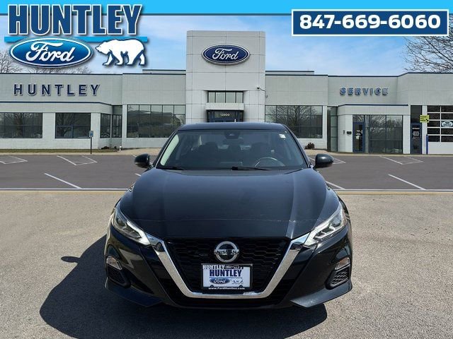 Used 2022 Nissan Altima 2.5 SV w/ SV Premium Package image 3