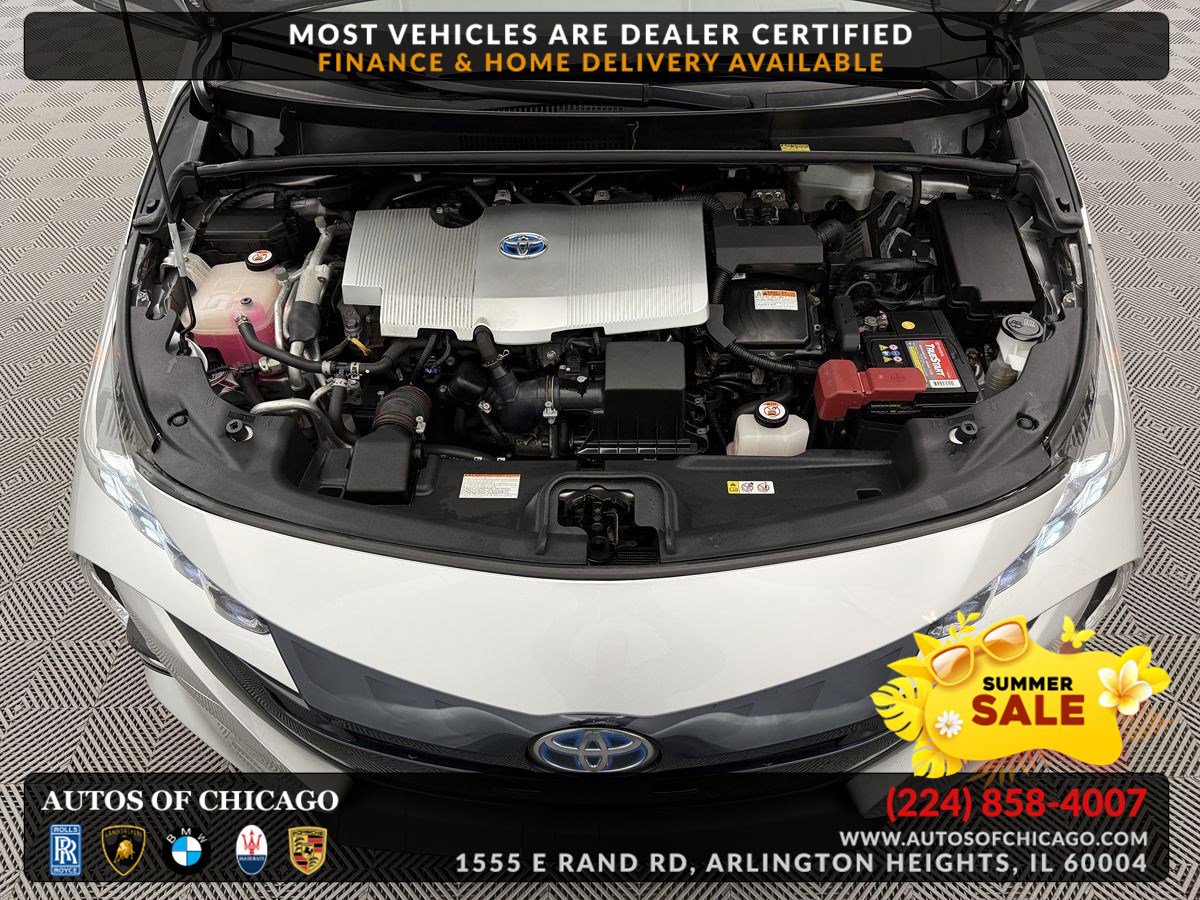 Used 2017 Toyota Prius Prime Advanced FWD image 33