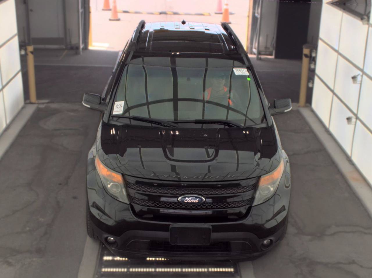 Used 2014 Ford Explorer Sport w/ Equipment Group 401A AWD/4WD image 2