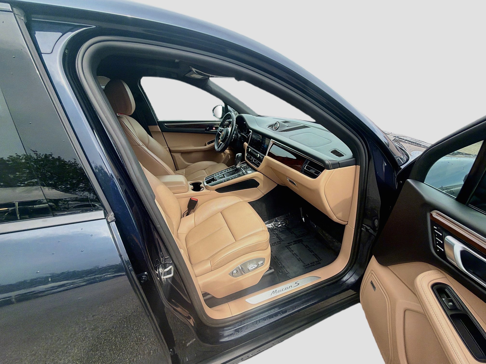 Used 2021 Porsche Macan S AWD/4WD image 32