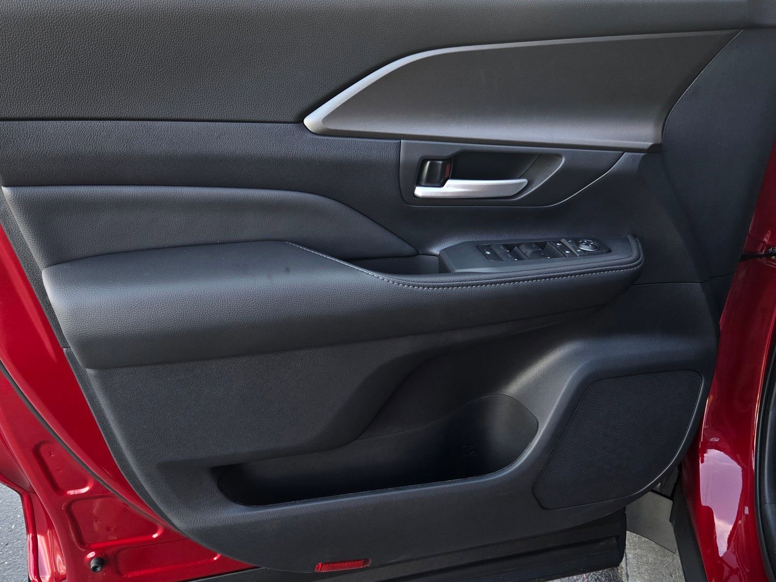 Certified 2026 Toyota Grand Highlander XLE image 9