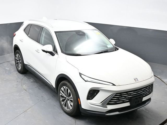 Used 2024 Buick Envision Preferred image 16