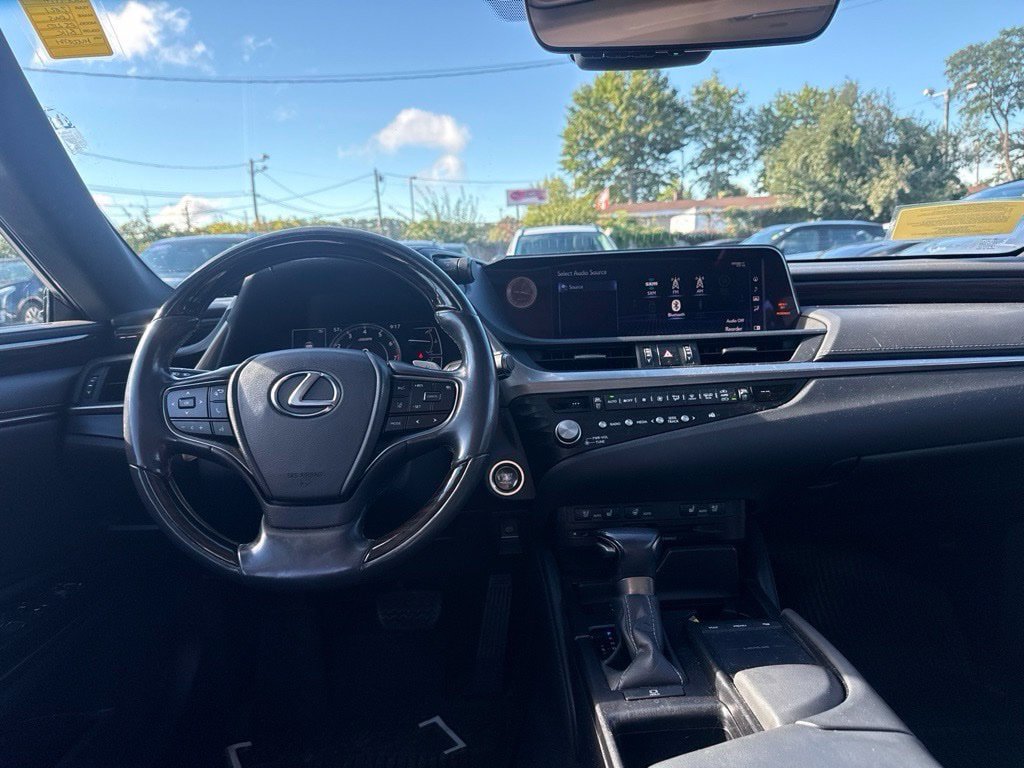 Used 2021 Lexus ES 250 w/ Premium Package AWD/4WD image 23