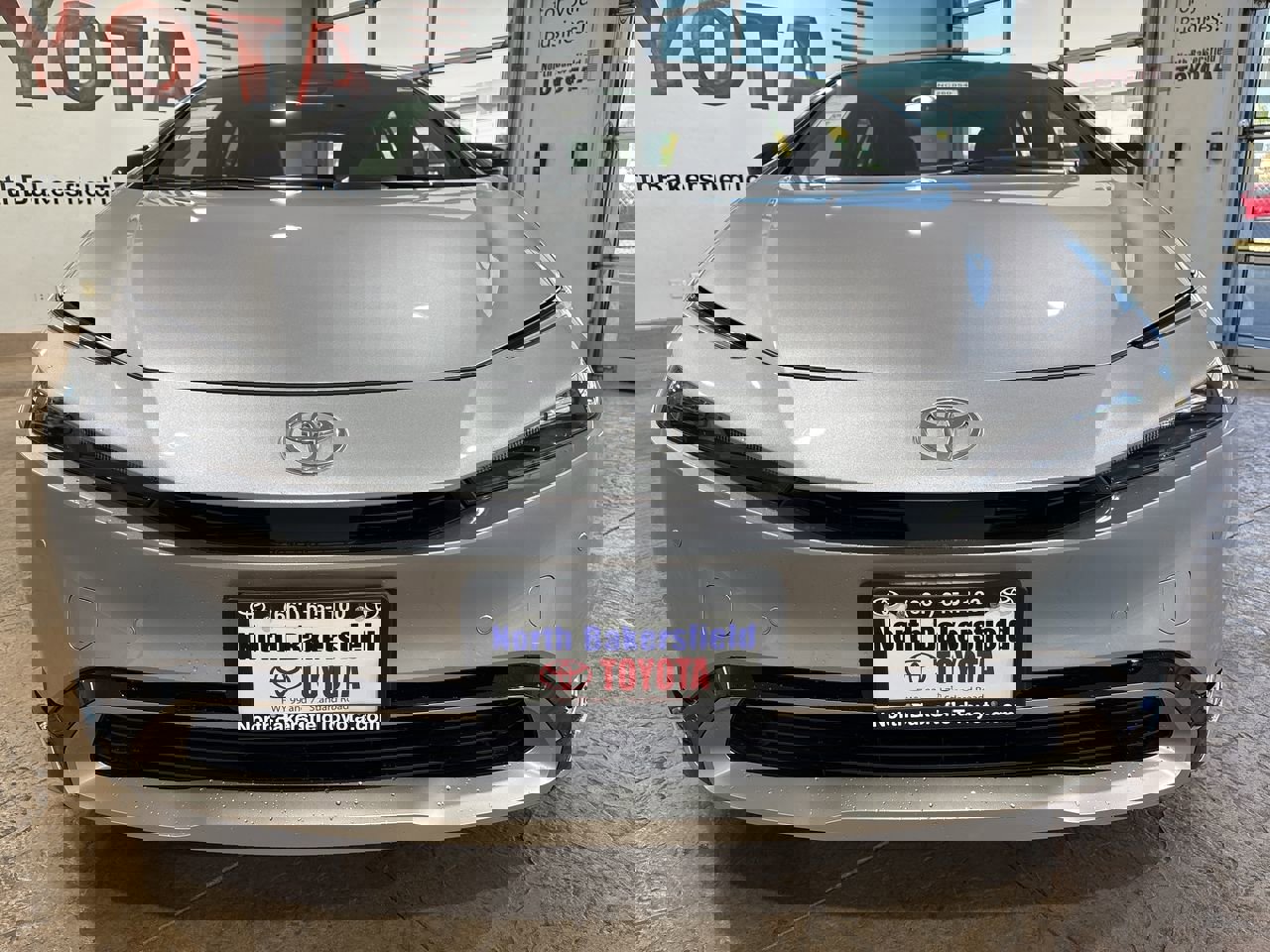New 2026 Toyota Prius Plug-In Hybrid image 5