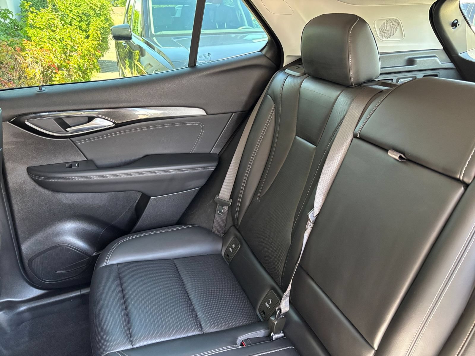 Used 2024 Buick Envision Preferred AWD/4WD image 38