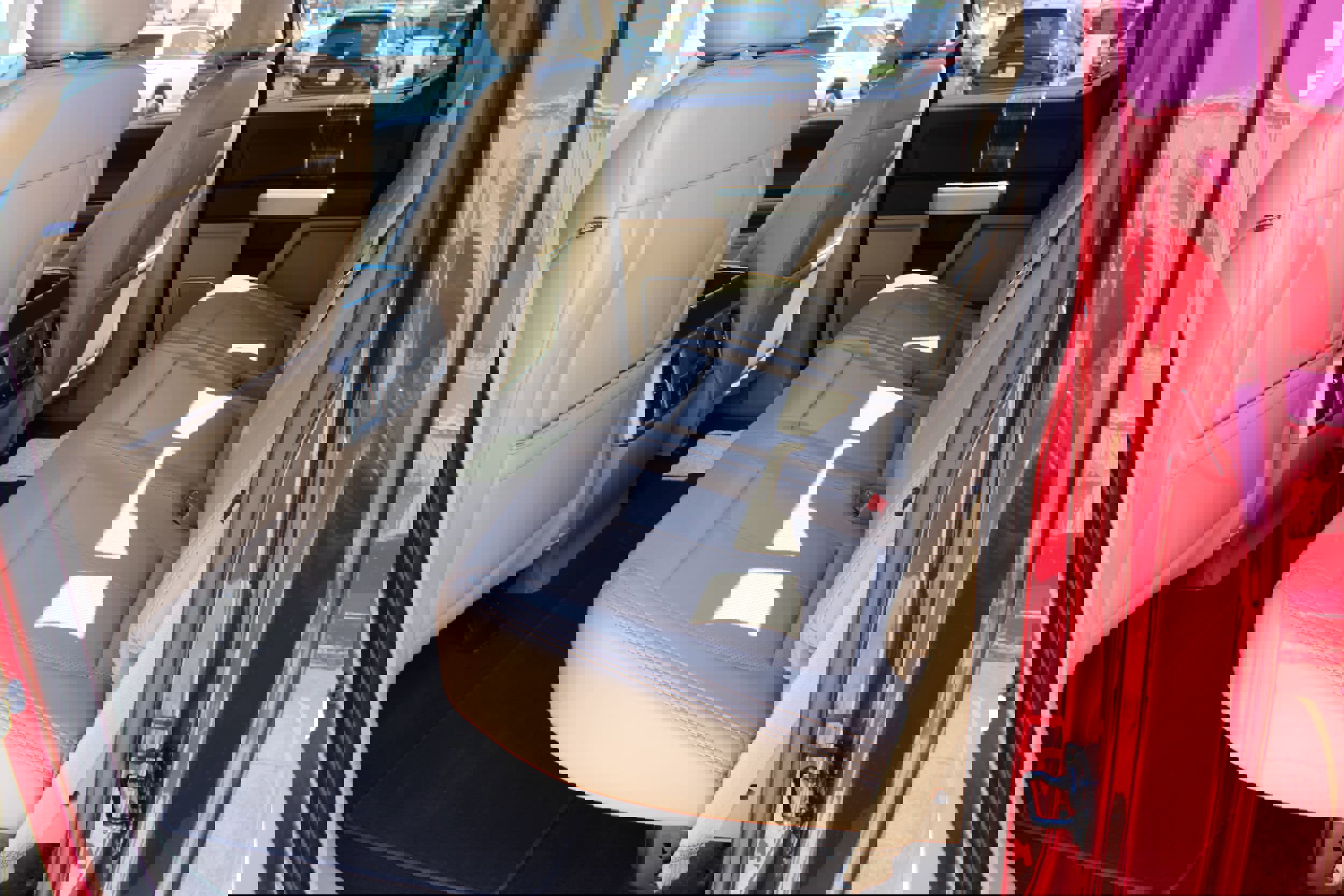 Used 2018 Ford F150 Lariat w/ Equipment Group 502A Luxury image 19