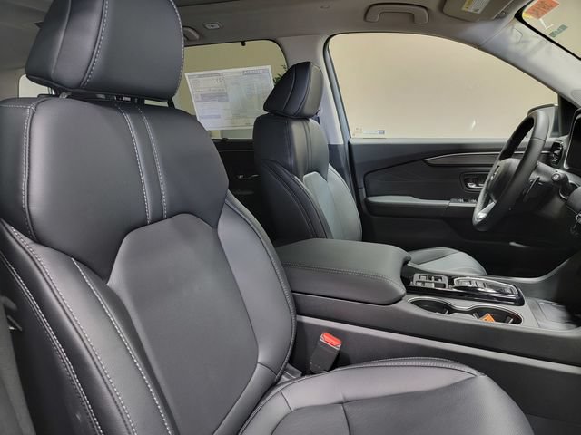 New 2026 Honda Pilot Touring image 15
