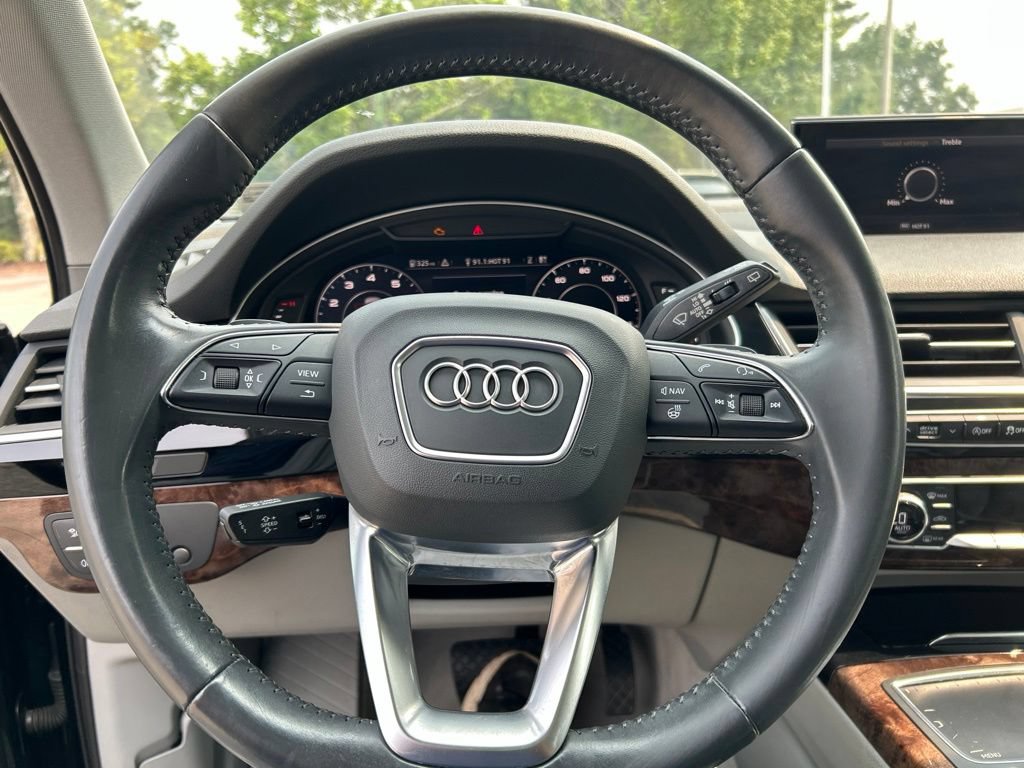 Used 2017 Audi Q7 3.0T Premium Plus AWD/4WD image 10