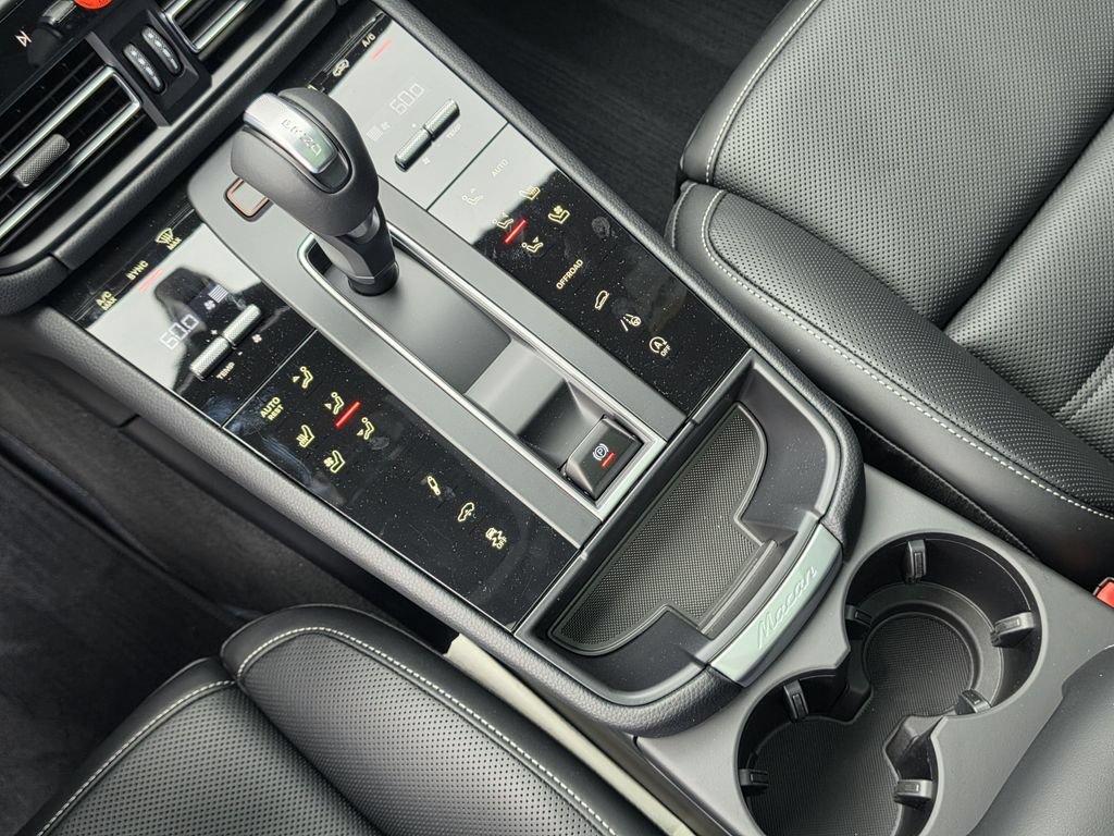New 2026 Porsche Macan S AWD/4WD image 24