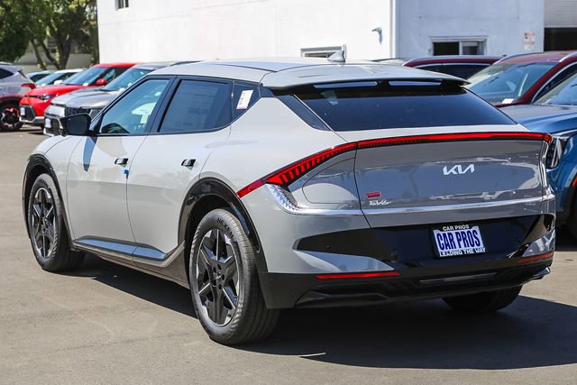 New 2025 Kia EV6 Wind image 5