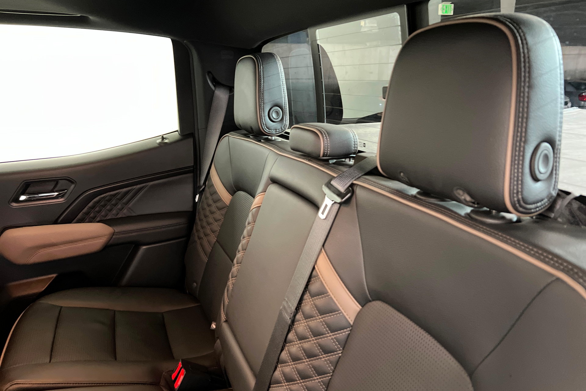 Used 2023 GMC Canyon Denali AWD/4WD image 22