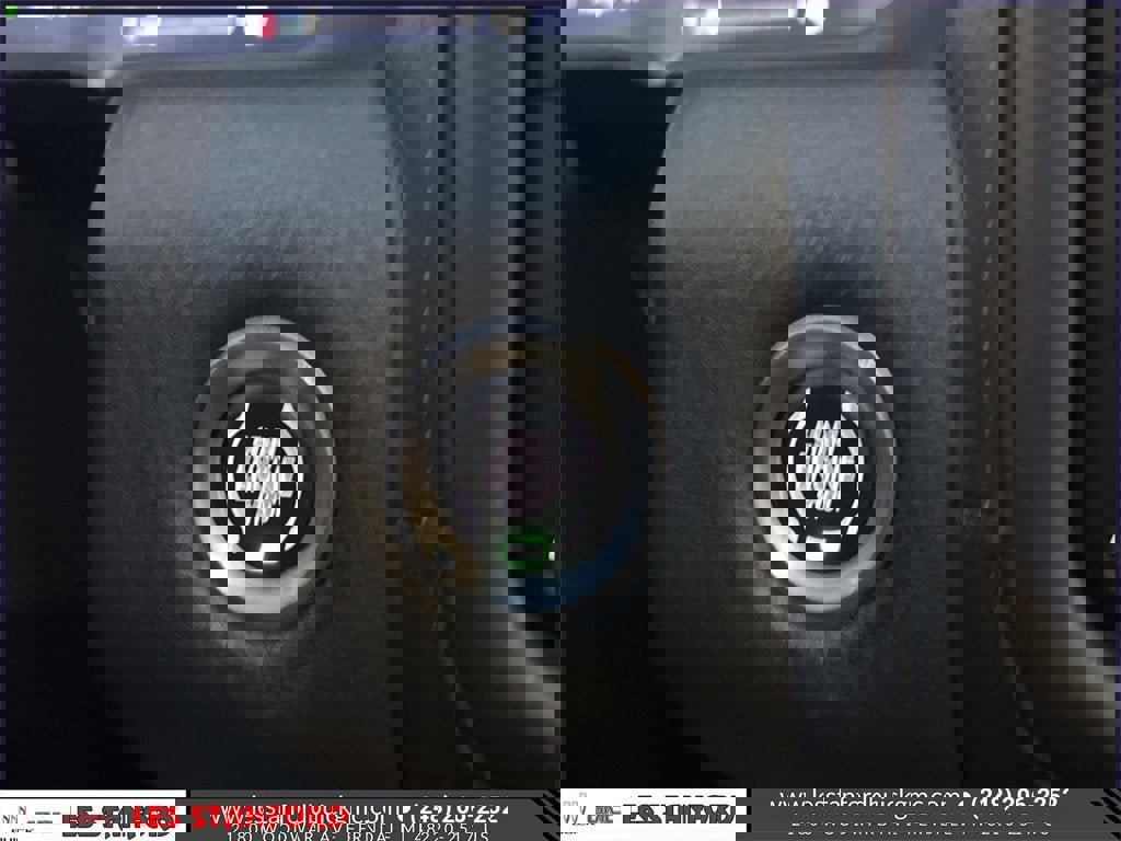 Certified 2024 GMC Yukon XL Denali image 28