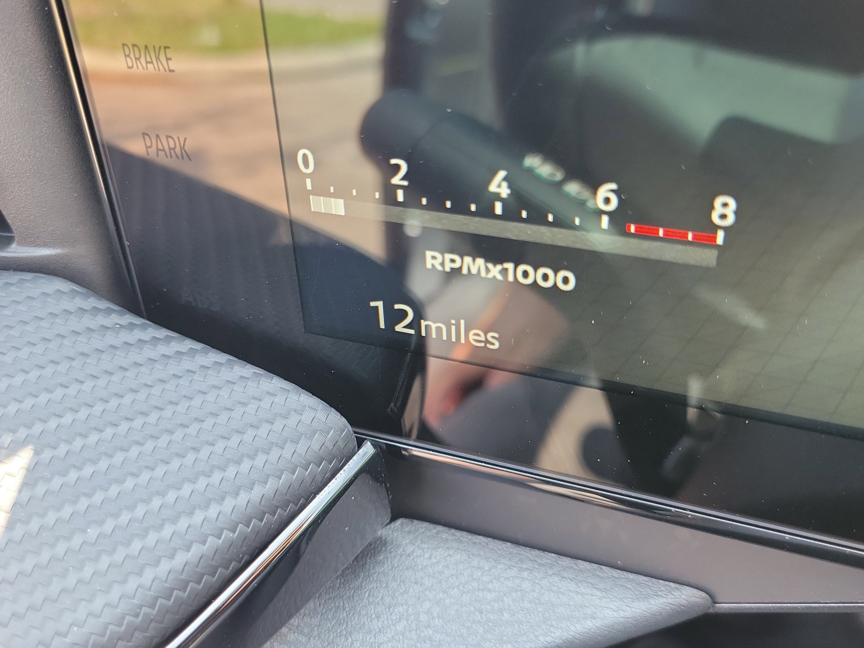 New 2025 Nissan Kicks SR FWD image 21