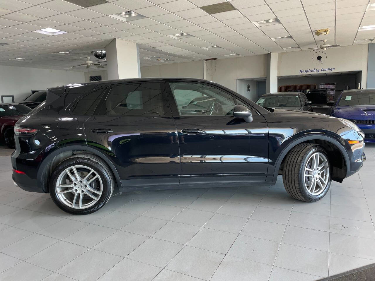 Used 2019 Porsche Cayenne image 10