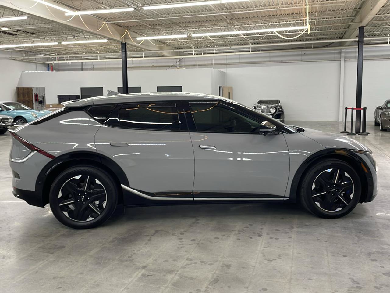 Used 2025 Kia EV6 Wind RWD image 6