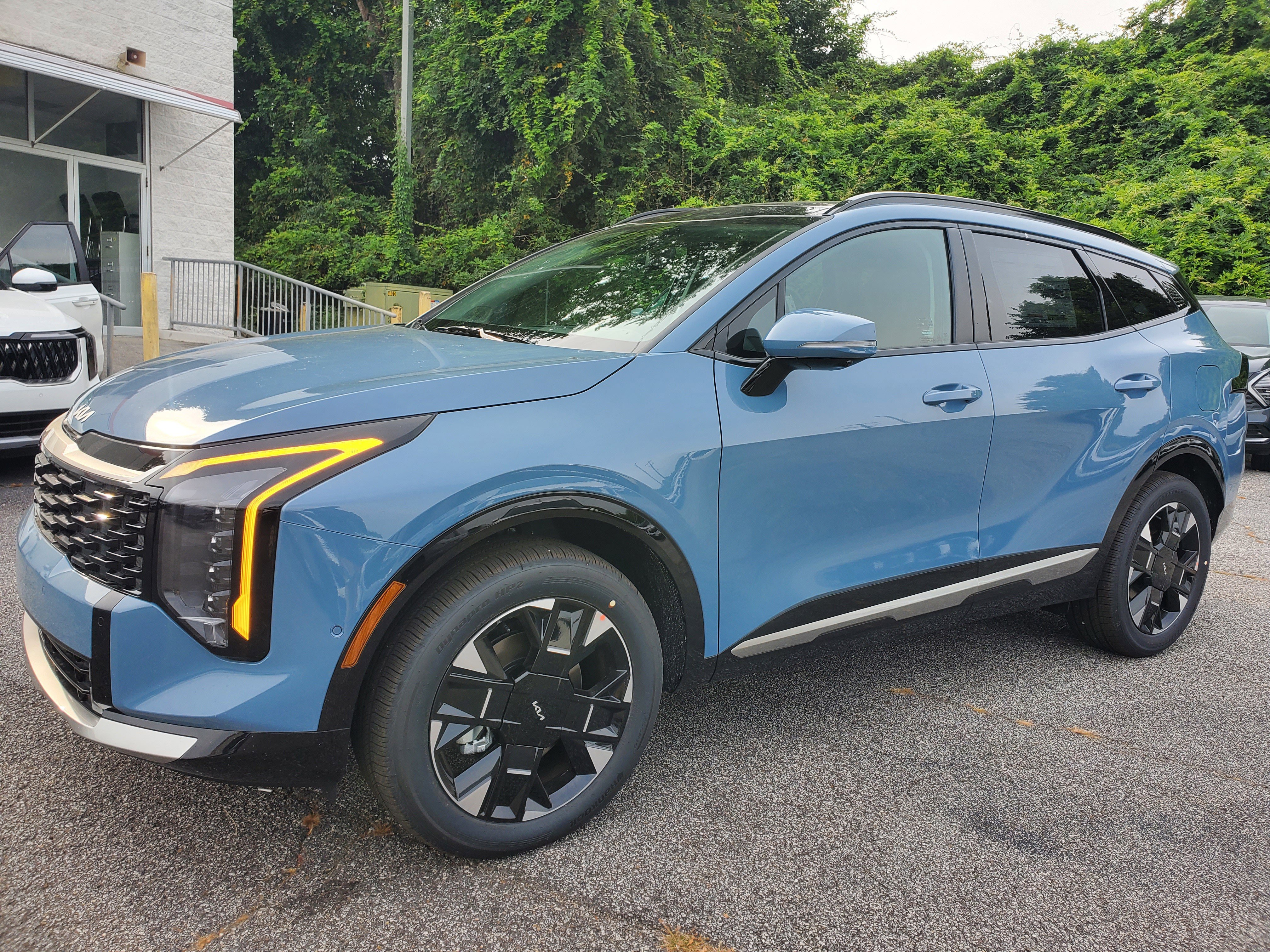 New 2026 Kia Sportage SX Prestige image 3