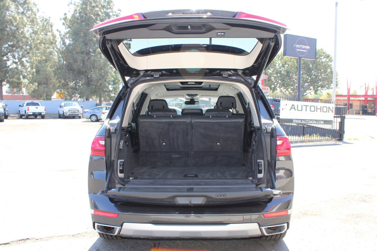 Used 2022 BMW X7 xDrive40i w/ Premium Package image 45