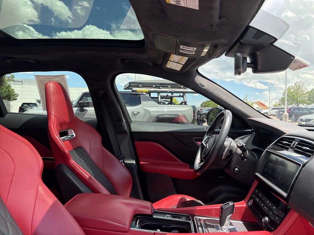 Used 2020 Jaguar F-PACE SVR AWD/4WD image 27