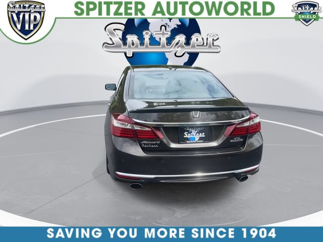 Used 2016 Honda Accord Touring image 8