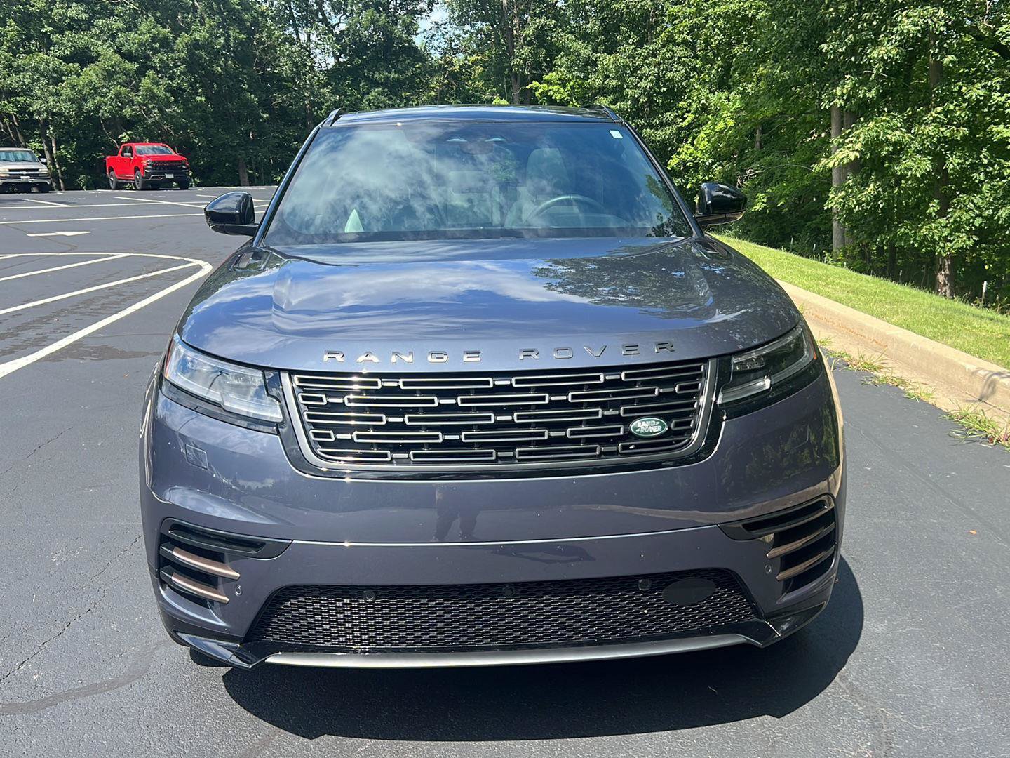 Certified 2024 Land Rover Range Rover Velar Dynamic SE AWD/4WD image 8