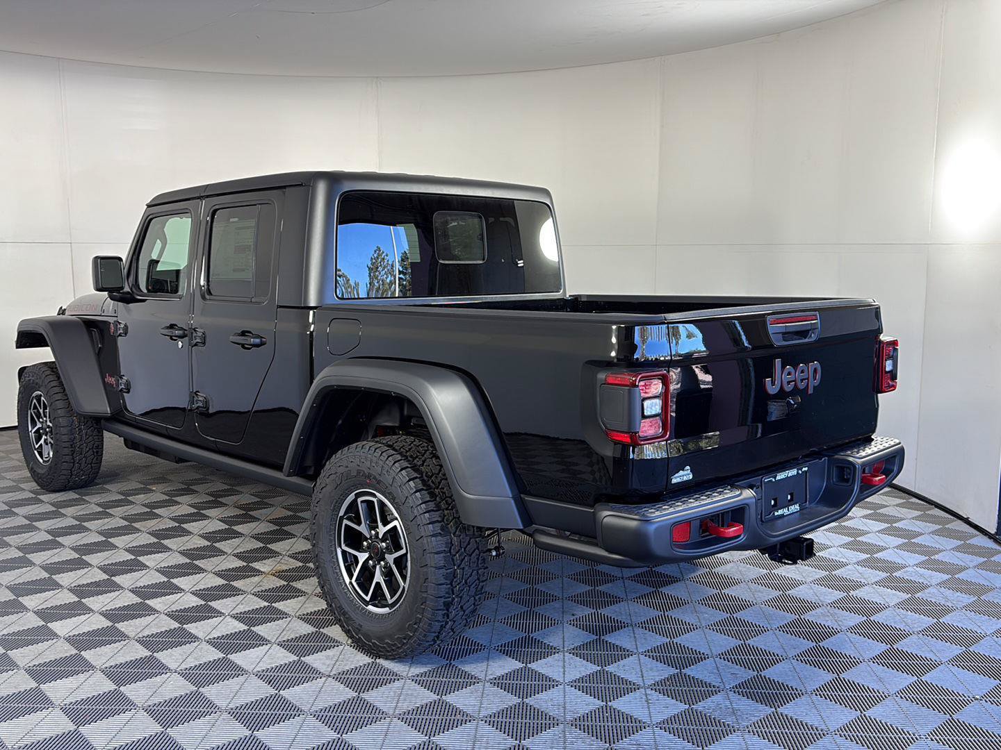 New 2026 Jeep Gladiator Rubicon w/ Steel Power Dome Hood Package AWD/4WD image 6