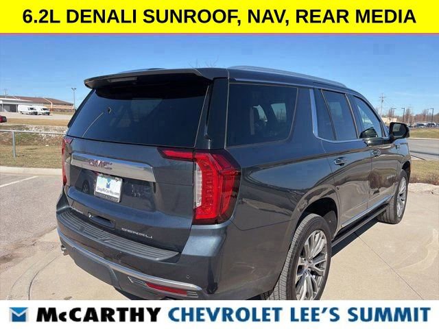 Used 2021 GMC Yukon Denali w/ Denali Premium Package image 16