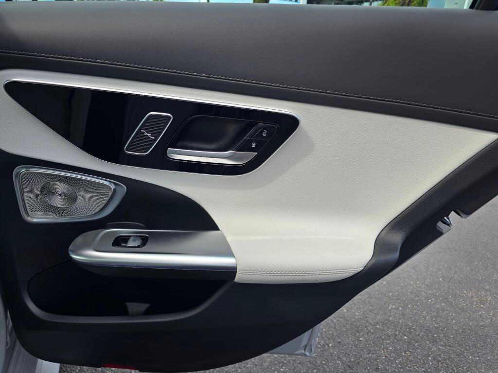 New 2026 Mercedes-Benz C 300 4MATIC Sedan image 23