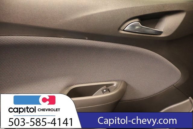 Used 2018 Chevrolet Cruze LT FWD image 30