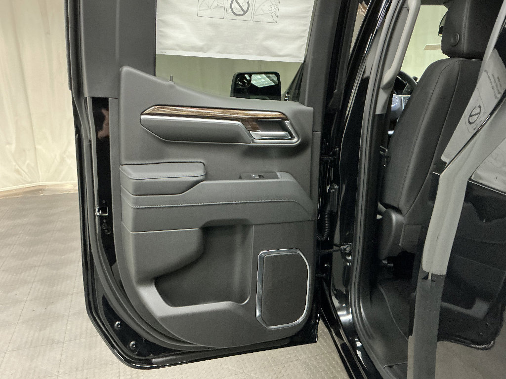 New 2026 GMC Sierra 1500 Elevation image 19