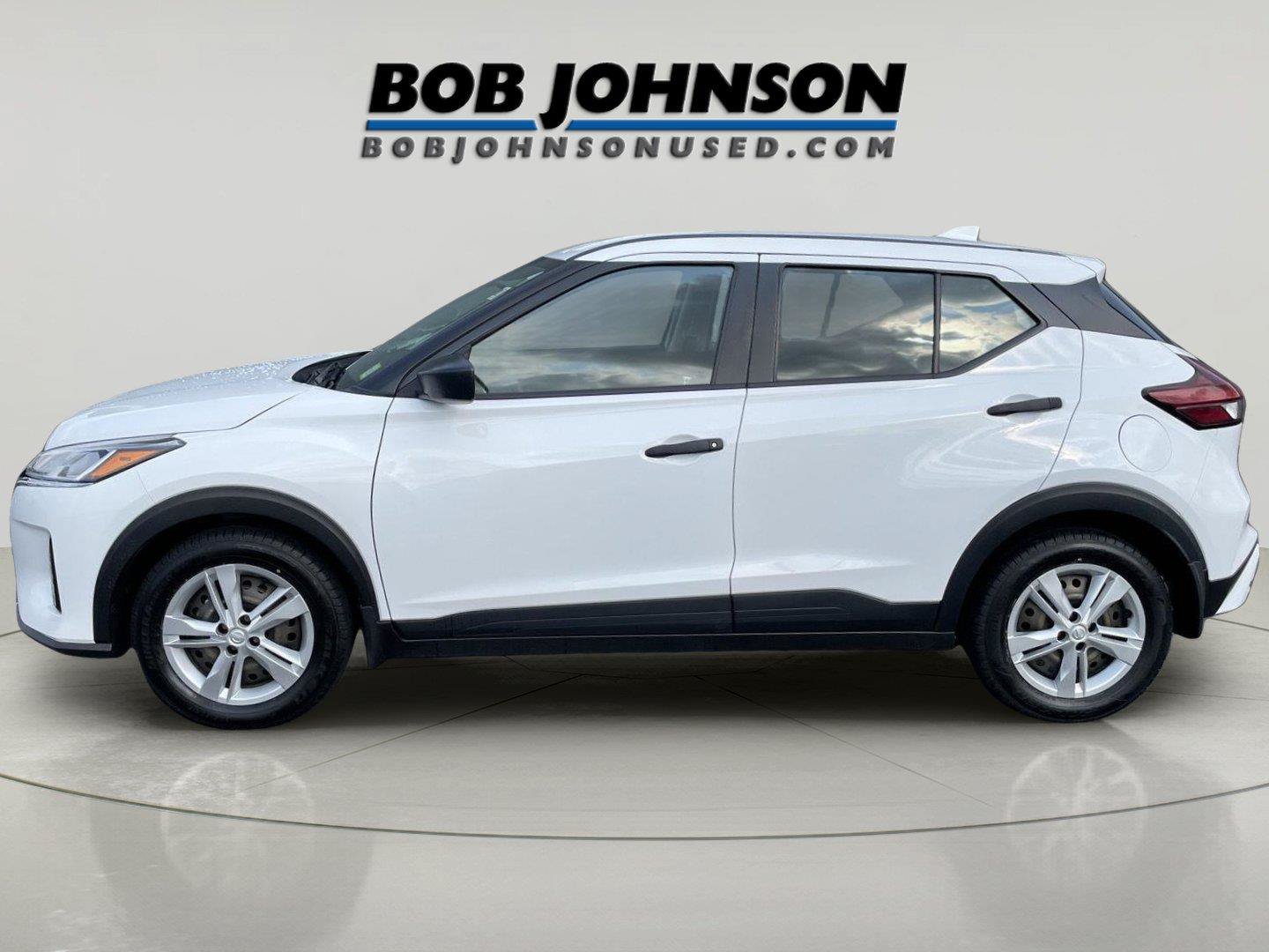 Used 2024 Nissan Kicks S FWD image 4