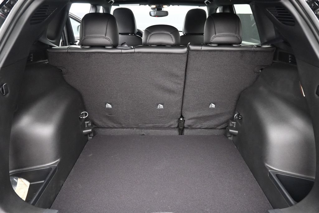 New 2026 Jeep Compass Latitude AWD/4WD image 21