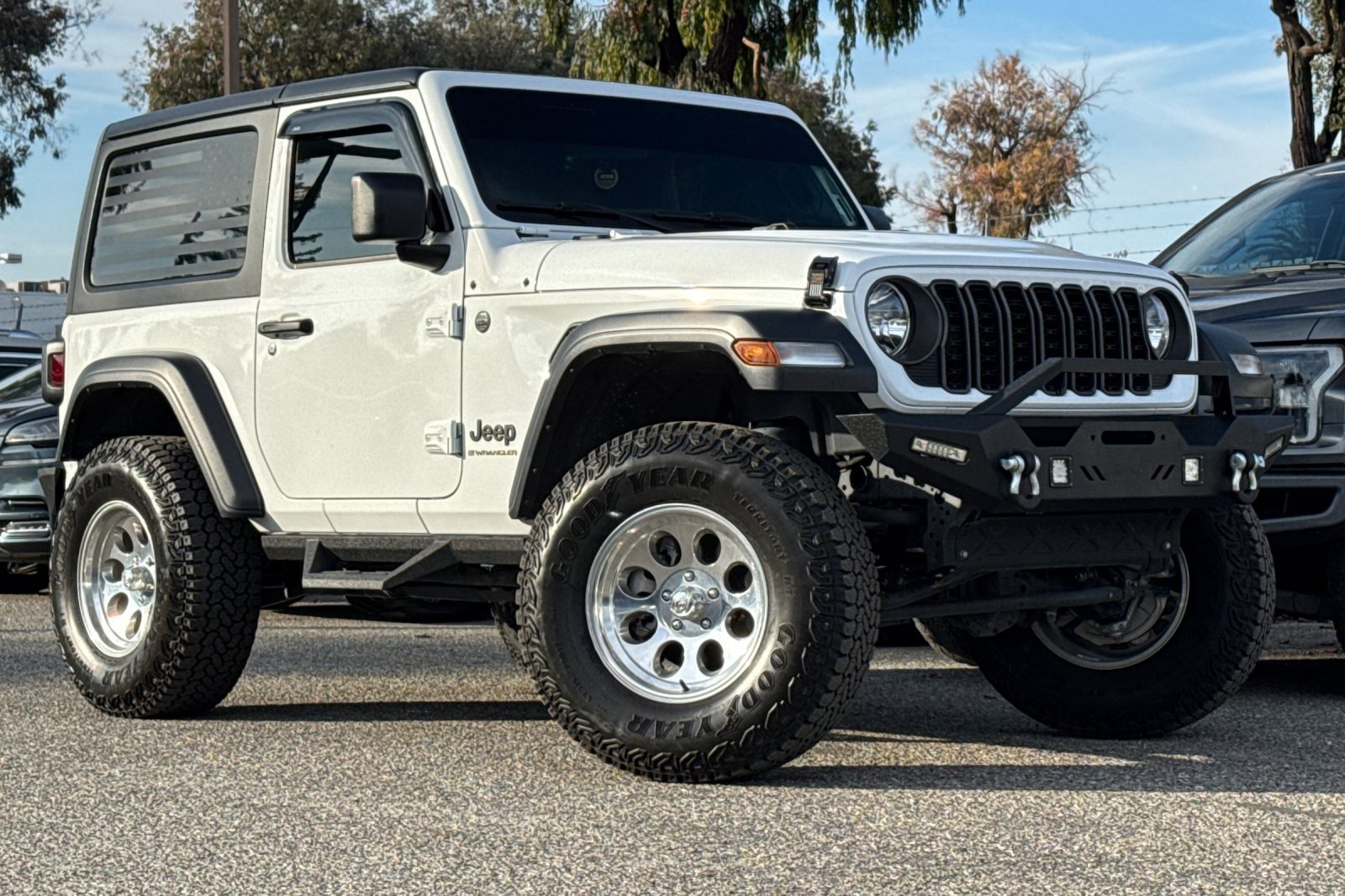 Used 2024 Jeep Wrangler Sport image 2