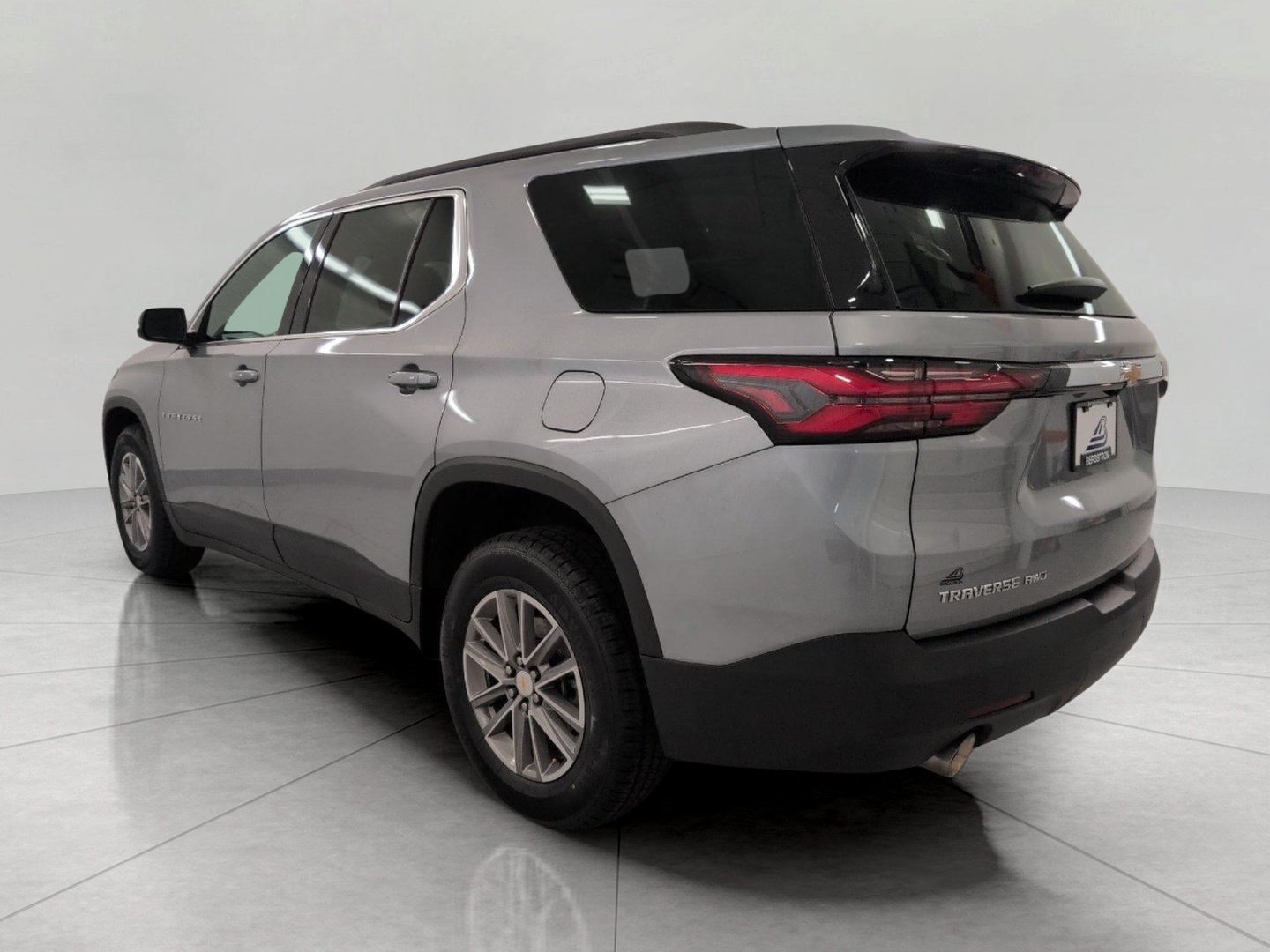 Used 2023 Chevrolet Traverse LT w/ LPO, Floor Liner Package AWD/4WD image 21
