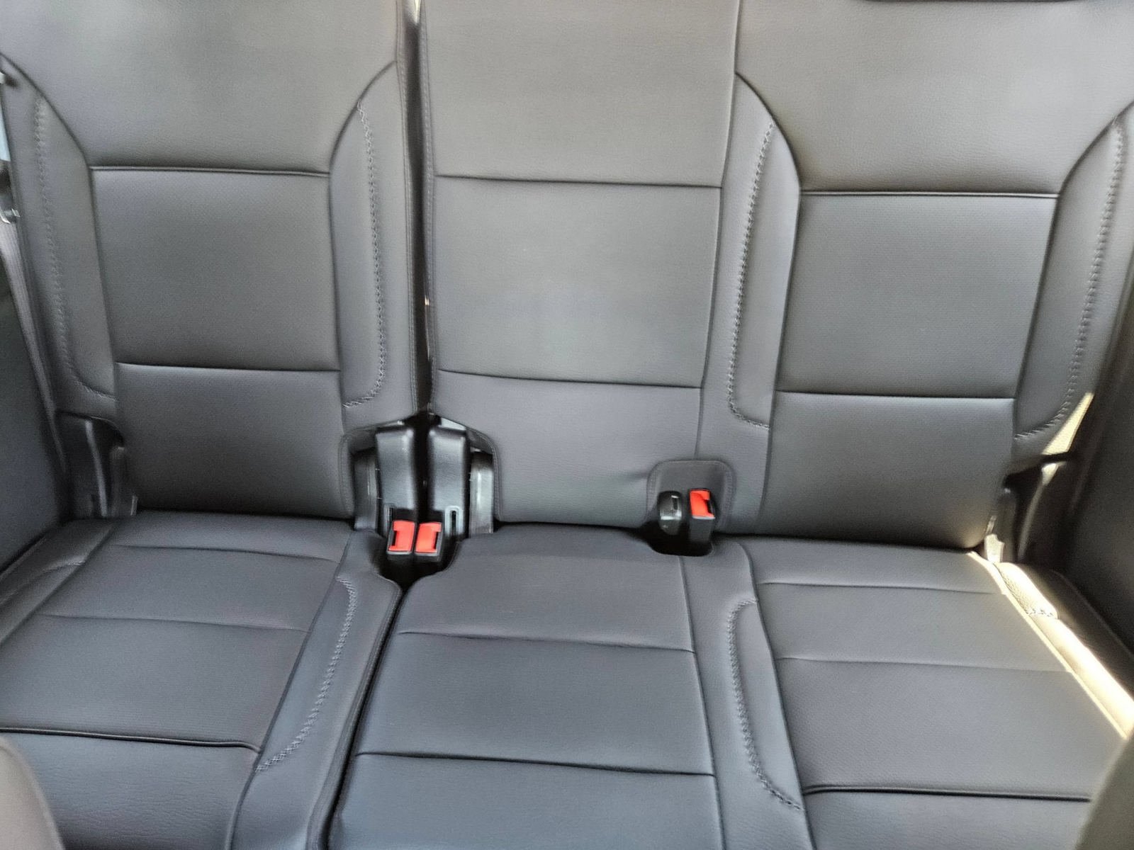 New 2026 GMC Yukon Denali AWD/4WD image 28