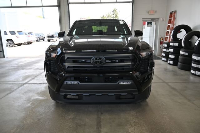 New 2026 Toyota Tacoma SR5 AWD/4WD image 2