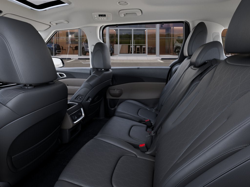 New 2026 Kia Carnival SX FWD image 18