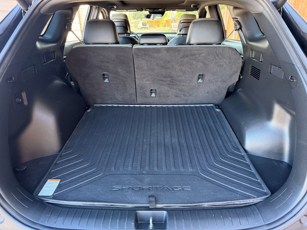 Used 2023 Kia Sportage X-Line w/ X-Line Premium Package image 32