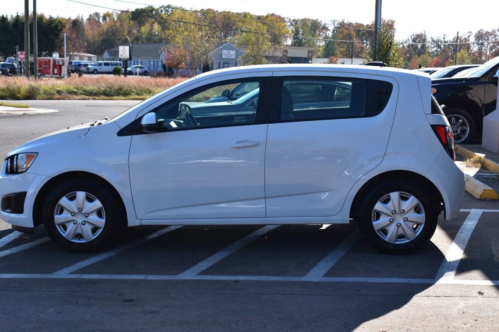 Used 2016 Chevrolet Sonic LS image 5