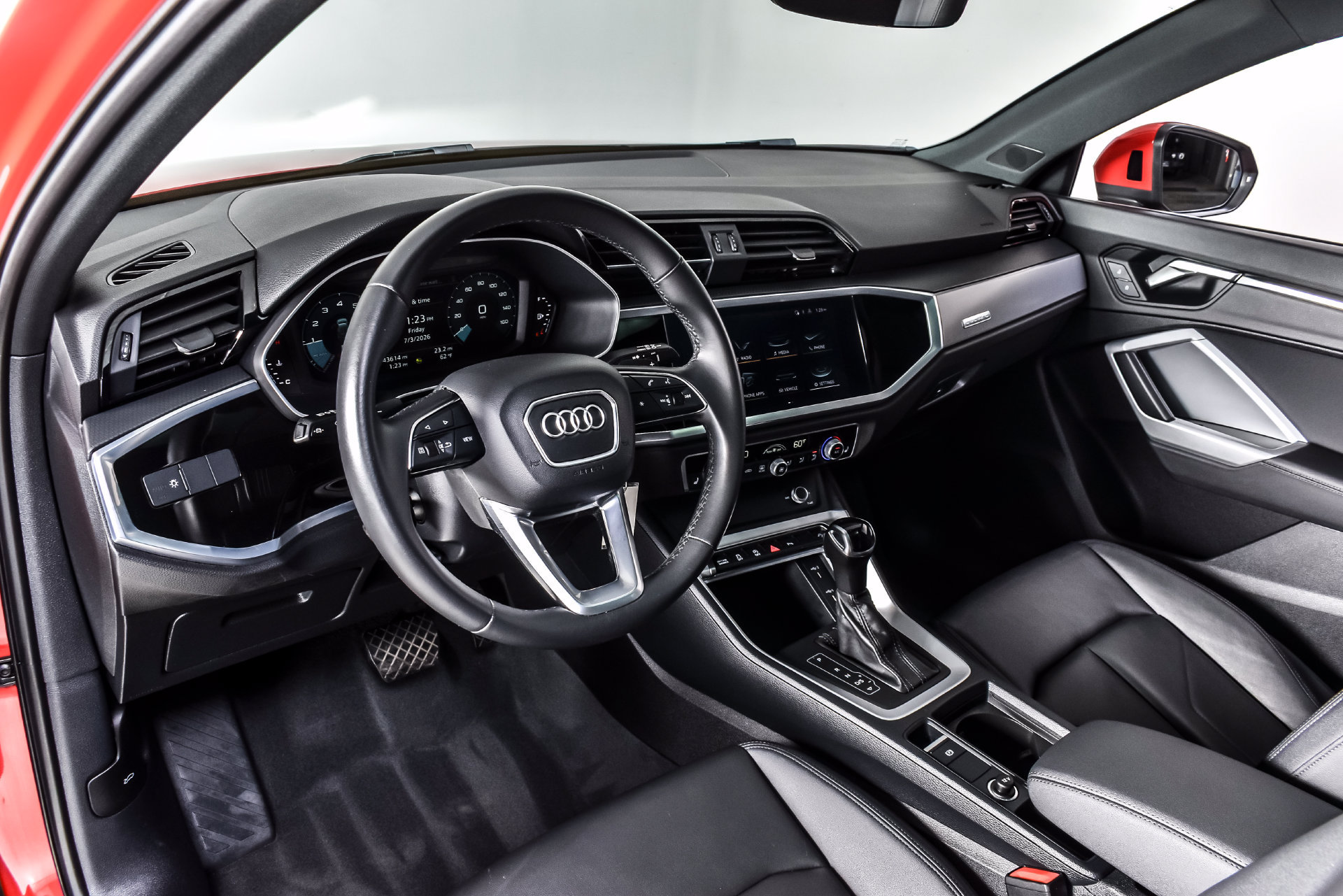 Used 2022 Audi Q3 2.0T Premium AWD/4WD image 17